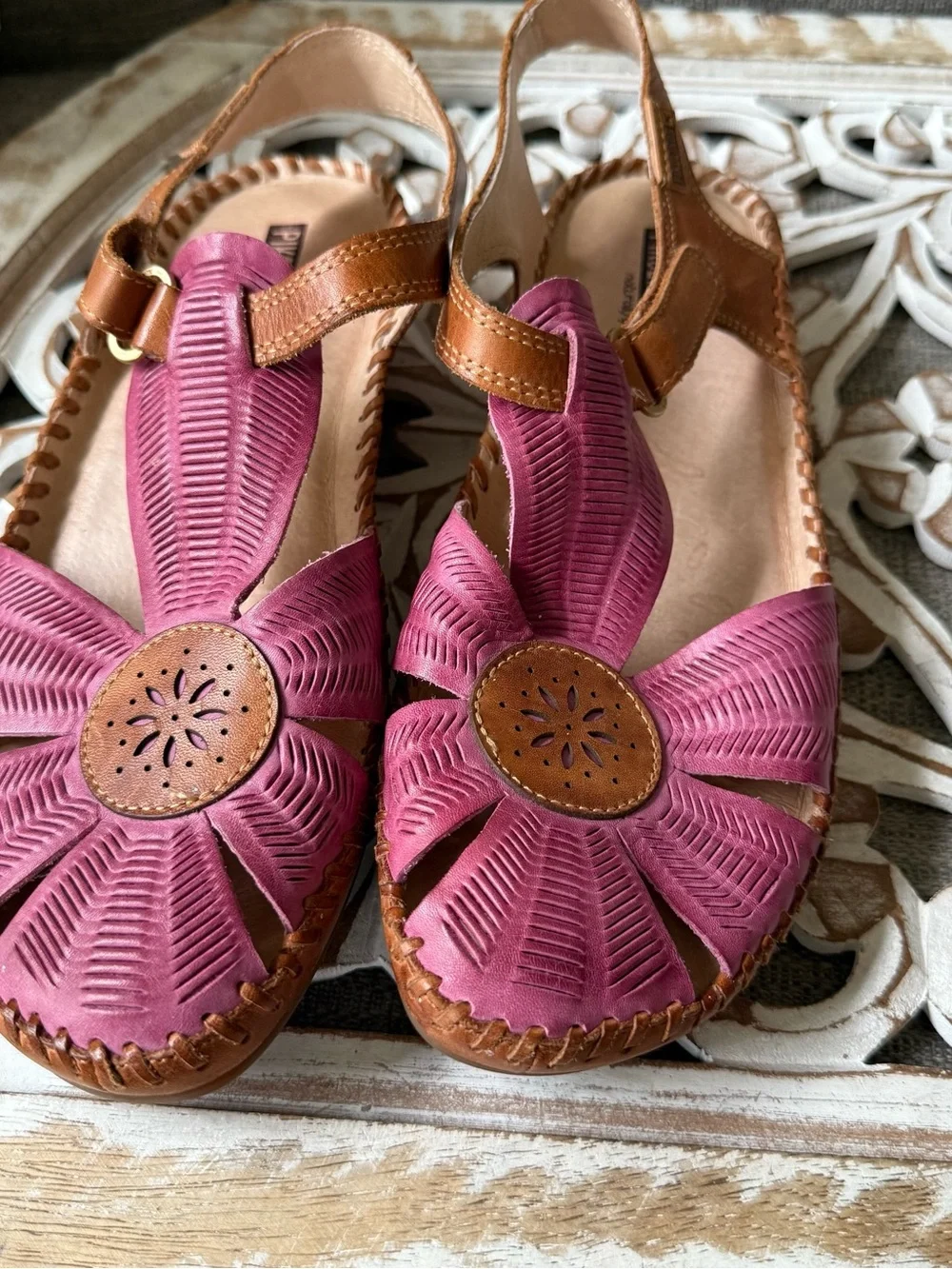 PIKOLINOS Pink and Brown Floral Leather Sandals